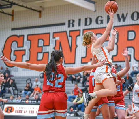 GarawayLocal's tweet photo. The Lady Pirates are making some noise in the IVC. https://t.co/2PAHT5mXQl