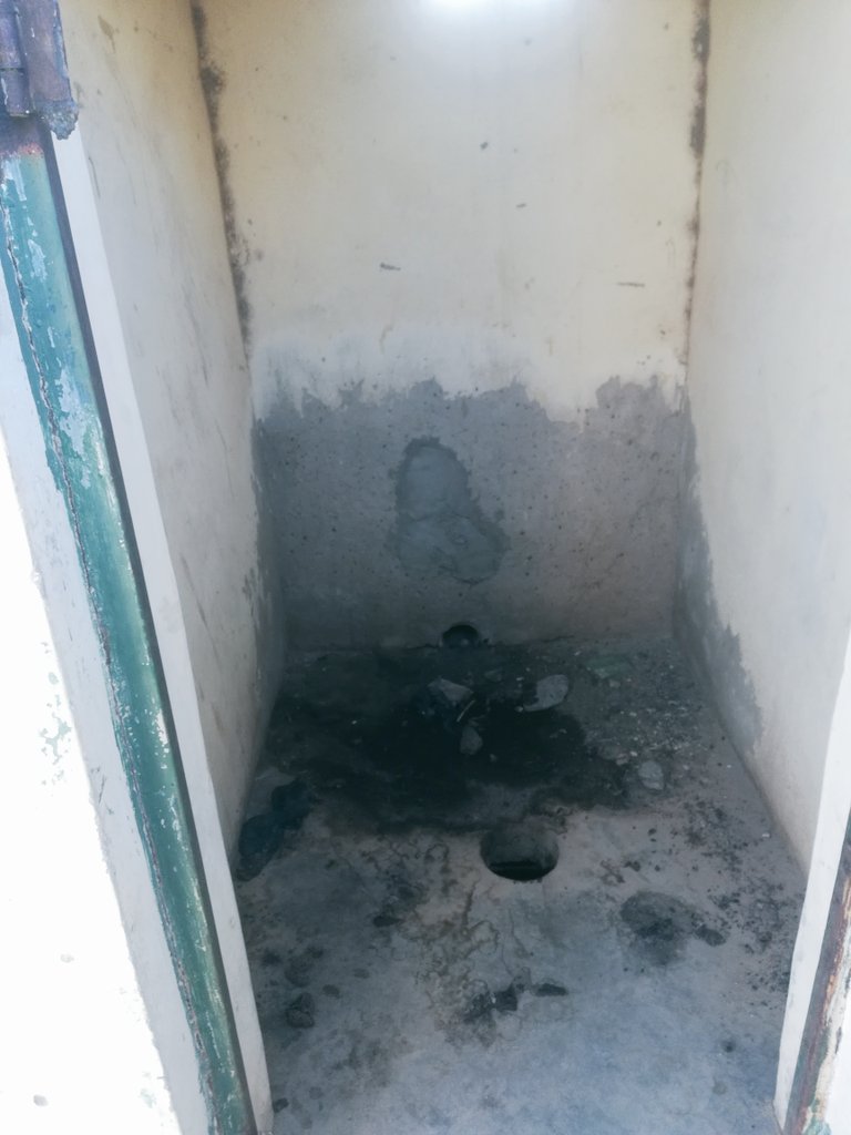 KEVFng's tweet photo. Today 24/1/23 KEV was completed renovation of 3 toilets at Zangon Bare bare special primary school, this will decrease the number of girls child out of school, because now they have hygienic and convenient toilet. Funded by the EU-ACT Programme. https://t.co/5HDu51zGao