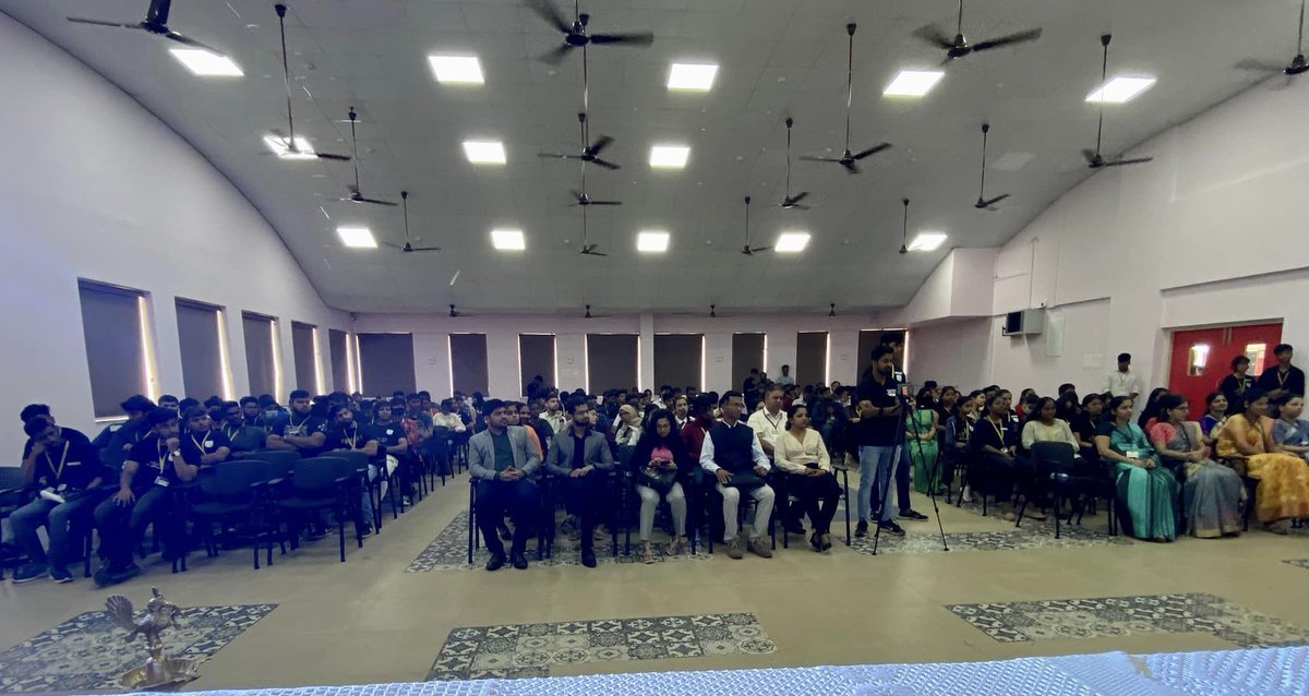 frtechevents's tweet image. VVM&apos;s Shree Damodar College of Commerce &amp;amp; Economics, Margao organized their #TechWeek2023 in association with #FutureReady. The inaugural ceremony was on 17th January 2023.