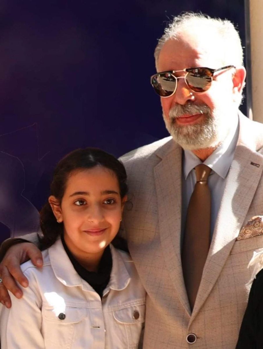havenegm's tweet photo. " أعدكِ أن أقدم ما يجعلكِ تفخرين بأبيكِ يا من بكِ أحيا".. ياسر صادق يوجه رسالةً مؤثرةً لابنته بمناسبة إحالته للتقاعد

https://t.co/e2jJ2s5OkS https://t.co/yMdaWzokG9