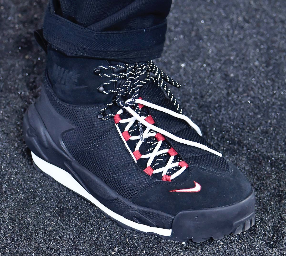 sacai × Nike『Air Footscape』［サカイ ナイキ エア フットスケープ 