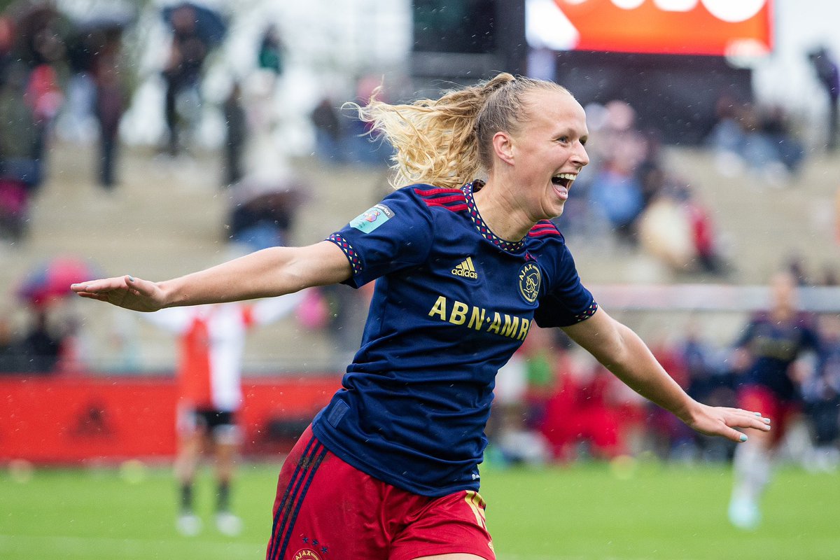 Tiny stats 🤤

𝗚𝗮𝗺𝗲𝘀   10
𝗚𝗼𝗮𝗹𝘀     11
𝗔𝘀𝘀𝗶𝘀𝘁𝘀   8