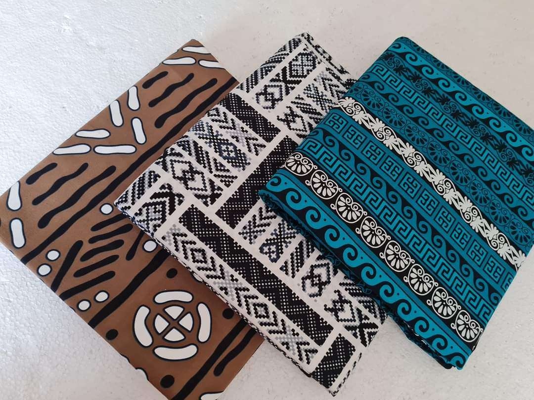 kitengefabrique's tweet photo. As you wait for #OscarNominations2023 #Oscars2023 #Oscars #OscarNoms  Check out our #Beautiful African Prints fabric #Kitenge. 100% #COTTON.No fading. Size.6 yards/5.55Metres. We #deliver #worldwide order via WhatsApp+254736986857
#FashionWeekparis #londonfashion #WWERaw https://t.co/0a7Iyeawlf