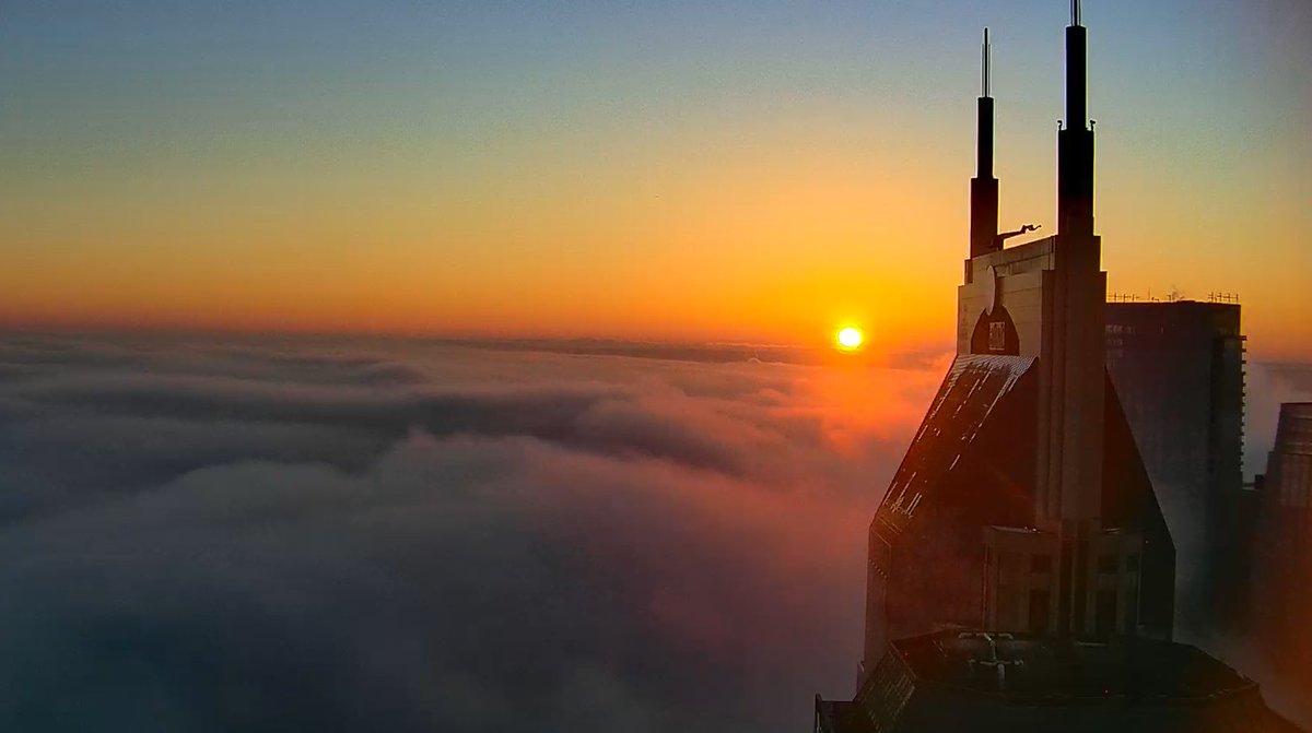 FOXNashville's tweet image. Good morning! The fog may be covering it up from the ground view... but check out the sunrise above the fog! Stunning!