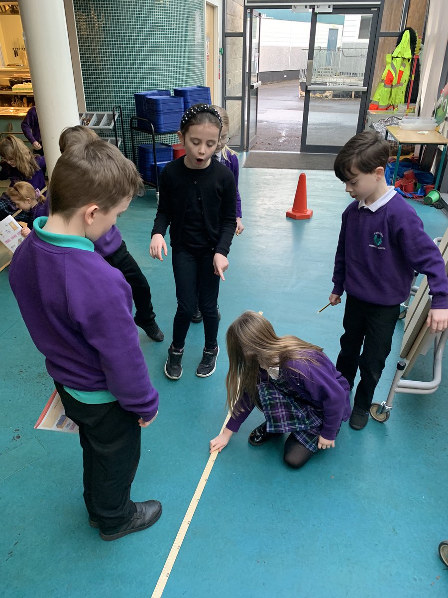 Last week @KPS_Primary3J were using their estimating and measuring skills to find the length of their classroom and dining hall in metres. 📏 They estimated what they thought the length might be. Then they checked the actual length using metre sticks. Super team work! 👍