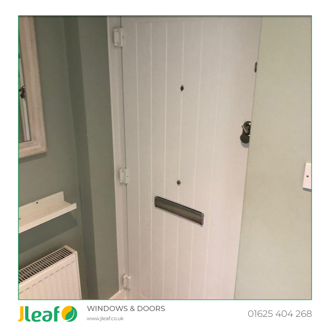 JLeafUK's tweet photo. Inside shot 📸

Composite front door with shiplap finish.

Contact us for your free quote - https://t.co/CUwLxdMkEH
.
.
.
#manchester #cheshire #stockport #macclesfield #compositedoor #doors #frontdoor #compositedoors #newdoor #homeimprovement #bramhall #wilmslow https://t.co/l3sC6hi1Wy