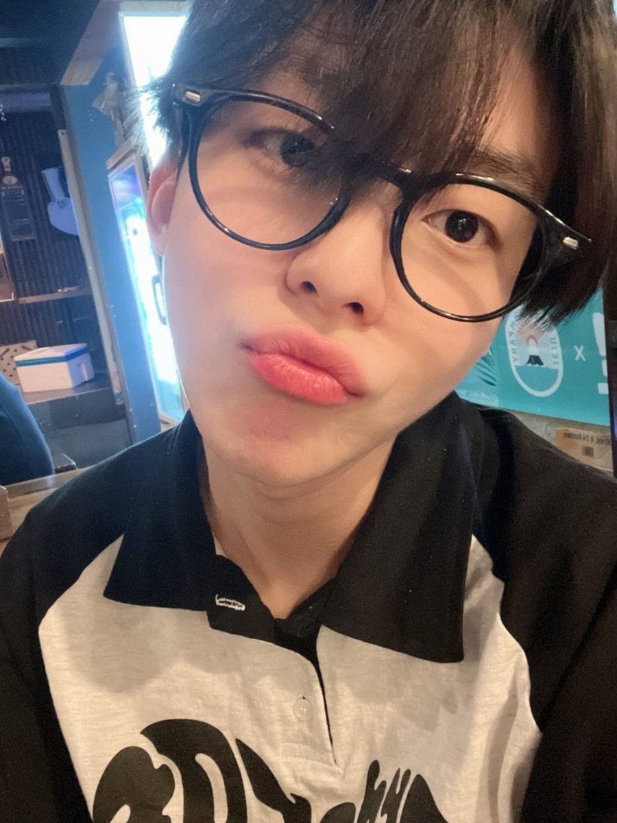 AHHHH I MISSED SEEING HIM SO MUCH 😭😭🫶🏻🫶🏻🫶🏻