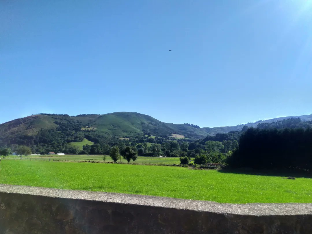 ApartamentosFlo's tweet photo. En nada vuelve el buen tiempo ☀️ y las ganas de disfrutar ☺️

Te vienes a Cantabria?
☎️657 343 347 https://t.co/KbCUqTWf7b