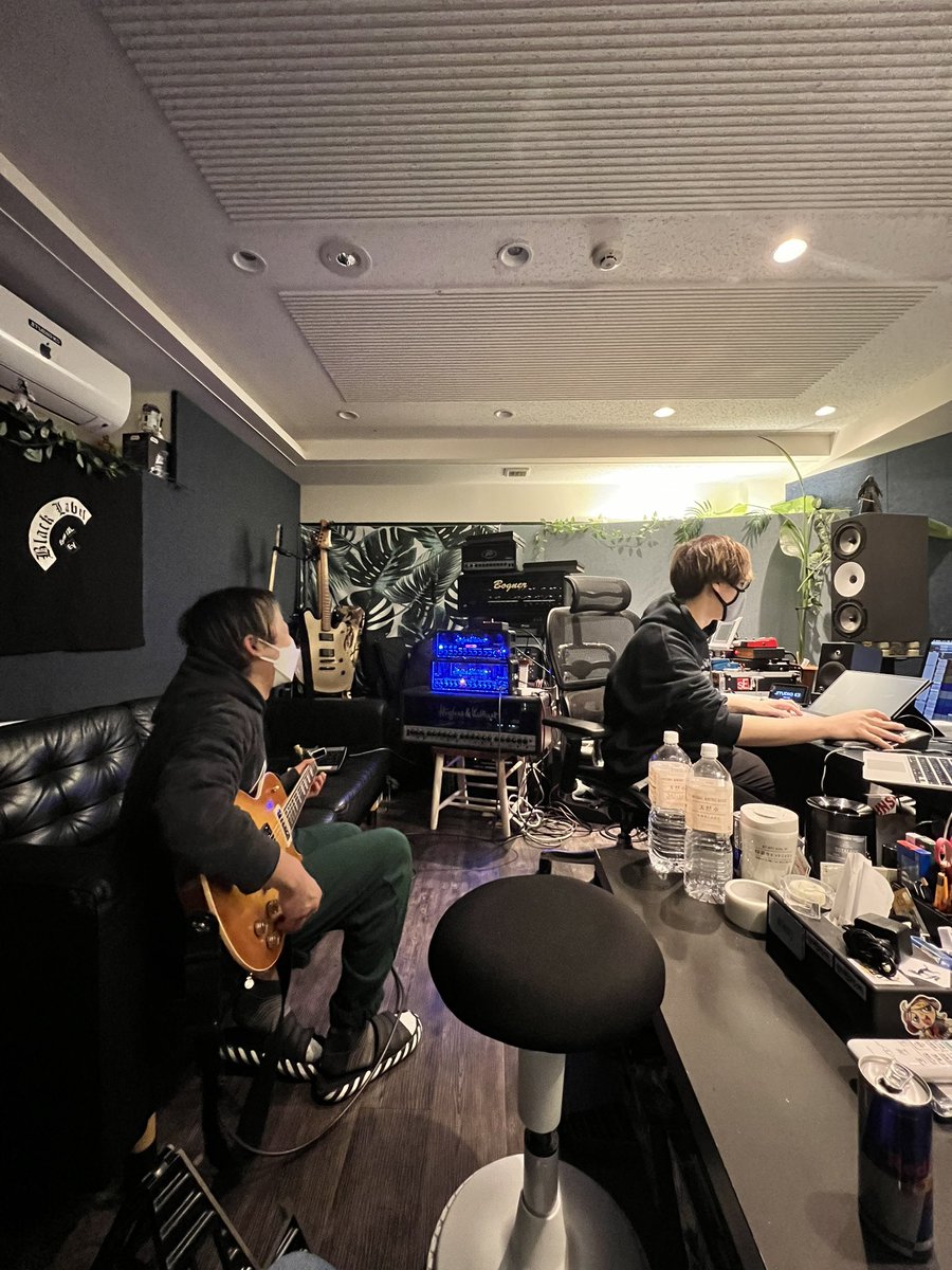 sunnyhouse202's tweet photo. タダケン奮闘中‼︎‼︎
#REC
#studiok5 https://t.co/k0QcQPTIN2