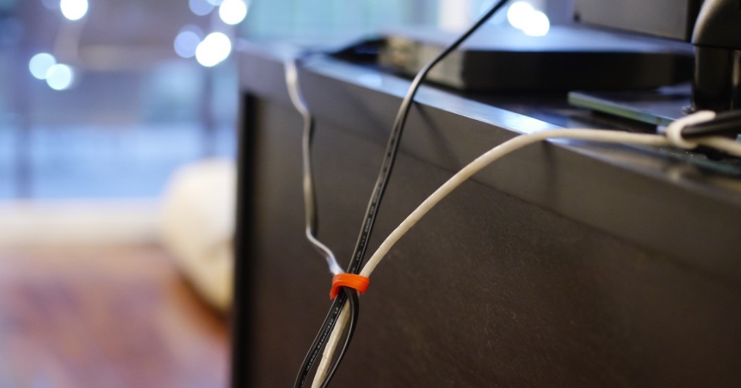 CloopBand's tweet image. 💡 The Cloop Magnetic Cable Clips are not only practical 🤓, but they&apos;re also a great cloopomatic tool 🤩. So much satisfaction 🤗 in one little clip! #fidgettool #cloop