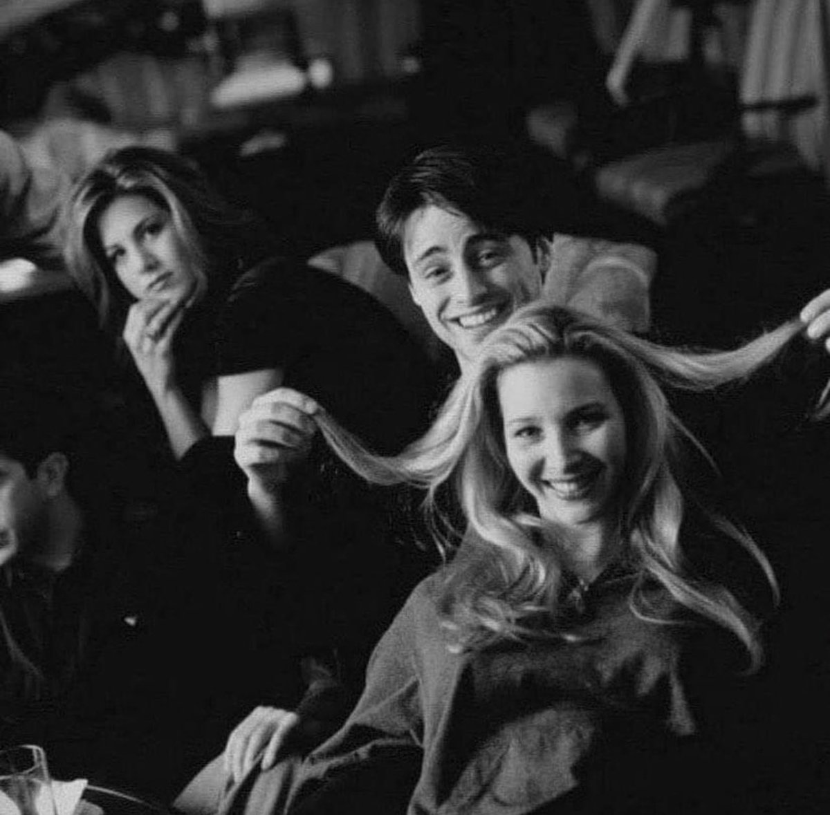 quote_friends's tweet photo. behind the scenes (1996) https://t.co/ecQENdICRt