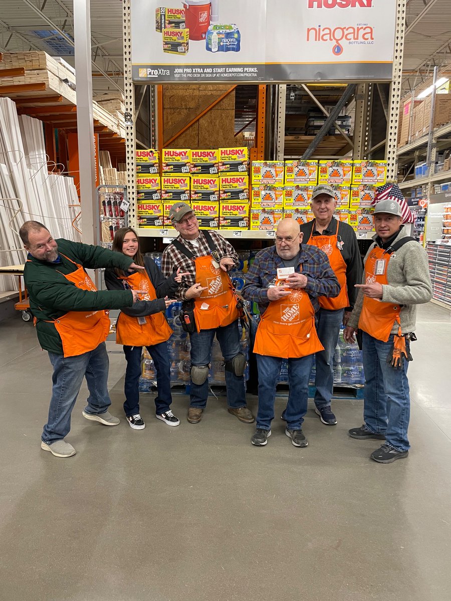 Michael Bowles (@bfardfw) on Twitter photo #homeralert Congratulations Victor on going gold! Thank you for all you do! <a href="/StacyCa01915854/">Stacy Carr</a> <a href="/THD_Roanoke_TX/">Home Depot Roanoke</a> #homeralert Congratulations Victor on going gold! Thank you for all you do! <a href="/StacyCa01915854/">Stacy Carr</a> <a href="/THD_Roanoke_TX/">Home Depot Roanoke</a>