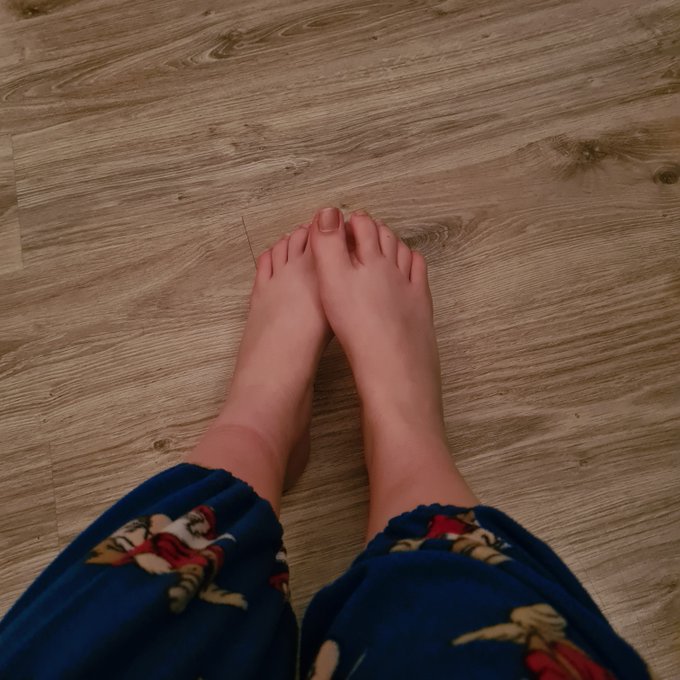 Jesteś zwykłą kurewką dlatego masz opłacić pończochy swojej kr&oacute;lowej😈  #onlyfans #free #findom #polska<a href="/tag/free"class="tags"><span>#free</span></a><a href="/tag/poland"class="tags"><span>#poland</span></a><a href="/tag/findom"class="tags"><span>#findom</span></a><a href="/tag/polska"class="tags"><span>#polska</span></a><a href="/tag/nsfw"class="tags"><span>#nsfw</span></a><a href="/tag/paypig"class="tags"><span>#paypig</span></a><a href="/tag/onlyfans"class="tags"><span>#onlyfans</span></a>