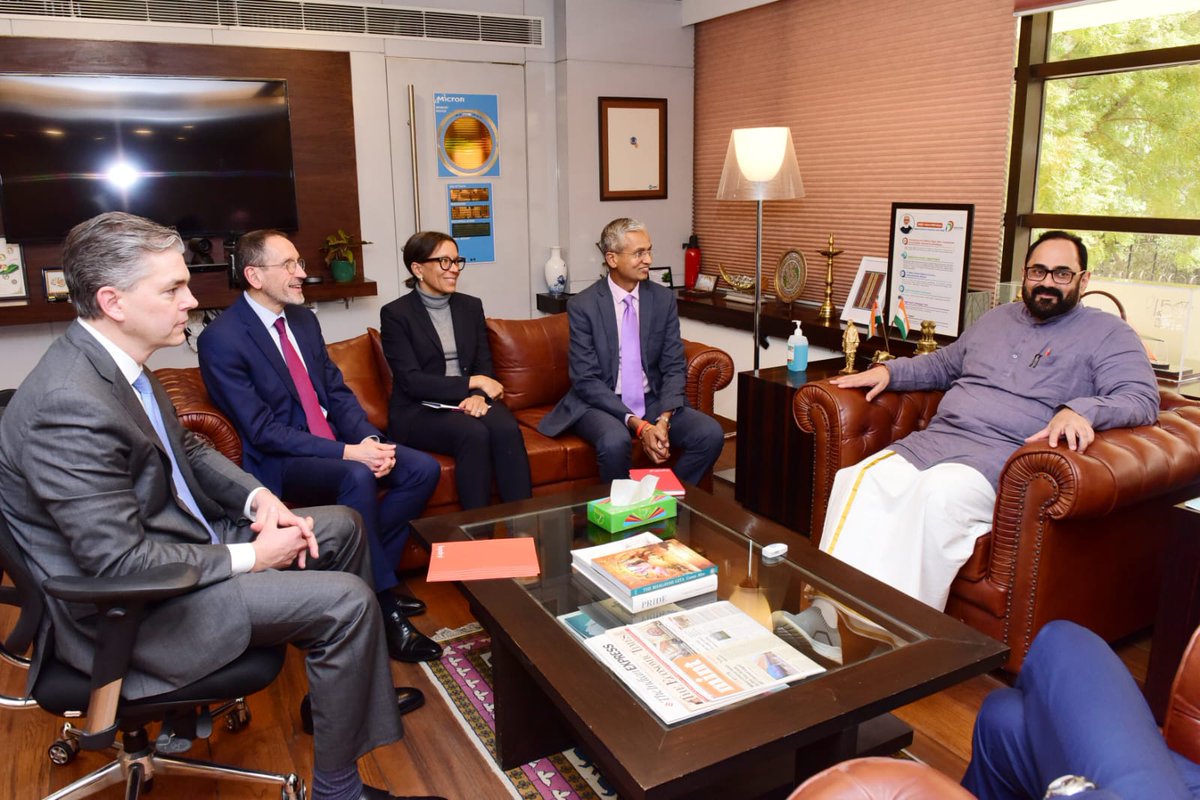 Mr. Elly Keinan, Group President, Ms. Janina Kugel &amp; Mr. Denis Machuel - Board Members &amp; Mr. Edward Sebold, General Counsel &amp; Corporate Secretary <a href="/Kyndryl/">Kyndryl</a> and Mr. Lingraju Sawkar <a href="/Lingu_Sawkar/">LinguSawkar</a>, President <a href="/KyndrylIndia/">Kyndryl India</a> called on me at my office <a href="/GoI_MeitY/">Ministry of Electronics & IT</a> today.