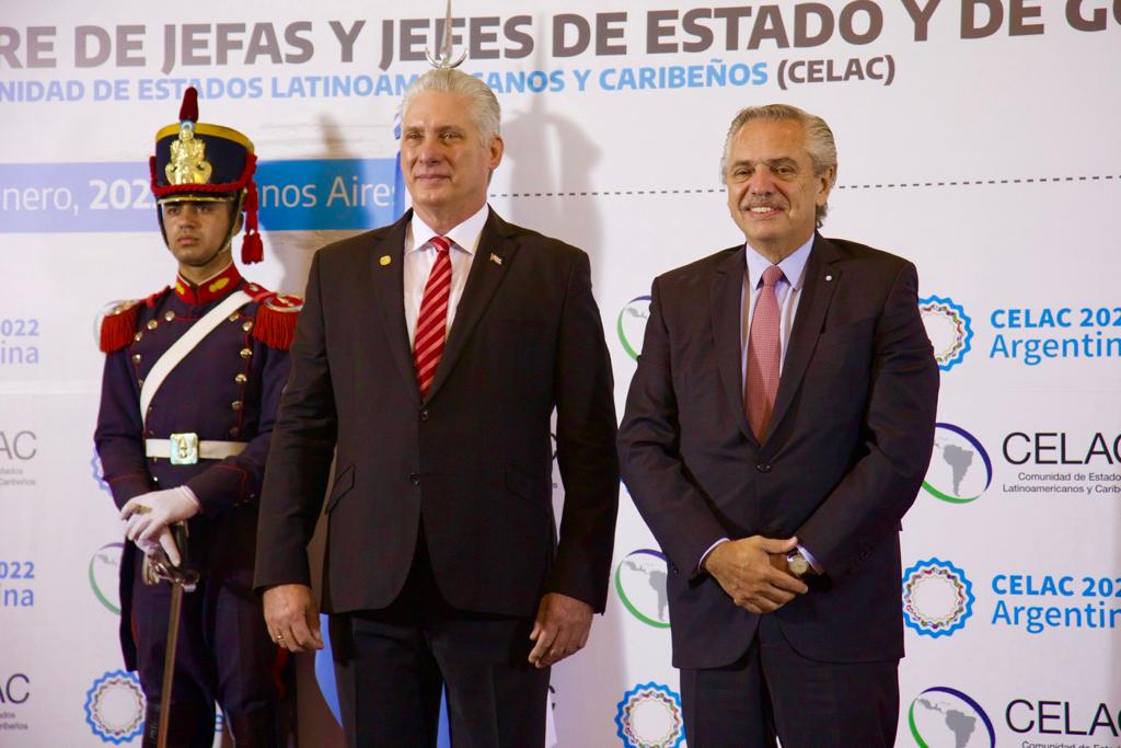 La indispensable integración latinoamericana y caribeña, nos une y convoca en la VII Cumbre de la #CELAC en Argentina. 

Fortalecer este mecanismo diverso e inclusivo es una necesidad impostergable y un deber compartido para lograr la unidad de #NuestraAmérica.

#CELACEsUnidad