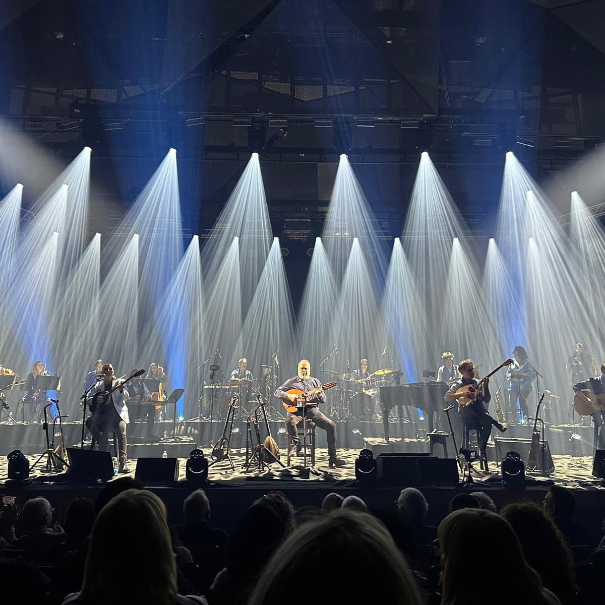 Robelighting's tweet photo. Lighting up the Yehuda Poliker tour, Argaman system-stage creativity chose @Robelighting #ESPRITE LED luminaires supplied through the distribution team at Danor Theatre & Studio Systems.
#robelighting #tourshottuesday #robeontour #danorlight #argamansystemstage #concertlighting https://t.co/I5I1fwNwxp