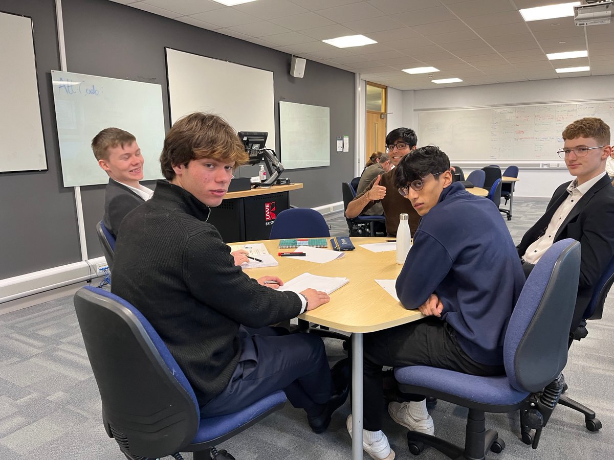 Reading School tweet media