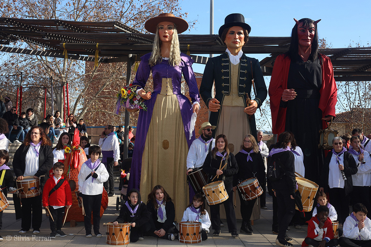 ajparets's tweet photo. ➡️ Parets del Vallès s’omple de cultura i diversió en una emocionant Festa Major d’Hivern 2023. 

1/3 https://t.co/IywDV8isZe