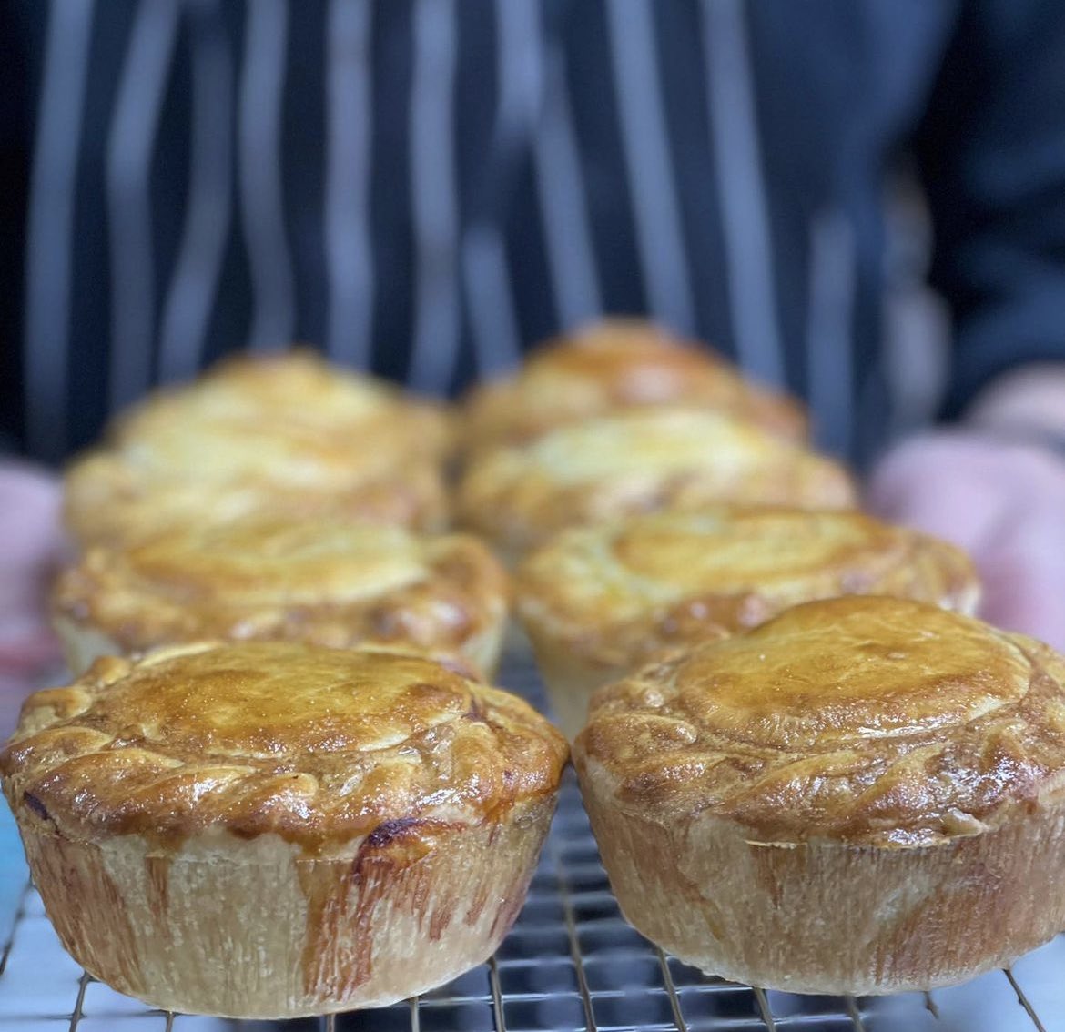 FFMSW6's tweet photo. Cozy up this winter with some freshly-baked pies from the former head chefs of The Cow Pub in Notting Hill! They’re here every Sunday at Fulham Farmers’ Market with the tastiest pies in London. https://t.co/XtEGjDAcxj