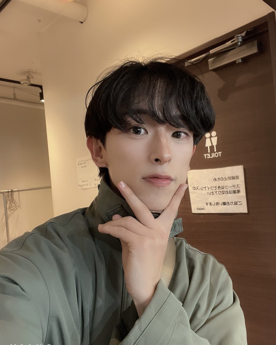 shun_20000205's tweet photo. BUZZ ME LIVEๆ้ฃใใใใใพใใ๐ค
ๅใใฆใใชใงใฎใใใฉใผใใณในใ
ใใใฆใใใ ใ
ใใผใฃใกใๆฅฝใใใฃใใงใ๐คฆโโ๏ธ
ใพใใใใชใงใฉใคใใใใใฆ
ใใใใใใใซๆฅใ
้ ๅผตใใพใฃใ๏ผ๏ผ
็ฝใใณใฉใคใใใชใใช
ใใฆใใใ็ใใใใใใจใ๐ซถ
ๅนธใใงใใ๐
ๆฌกใฏๅ
ญๆฌๆจ๏ผใใฒๆฅใฆใญโผ๏ธโผ๏ธ
#buzzme #LastPrince https://t.co/rT45hcDiSQ