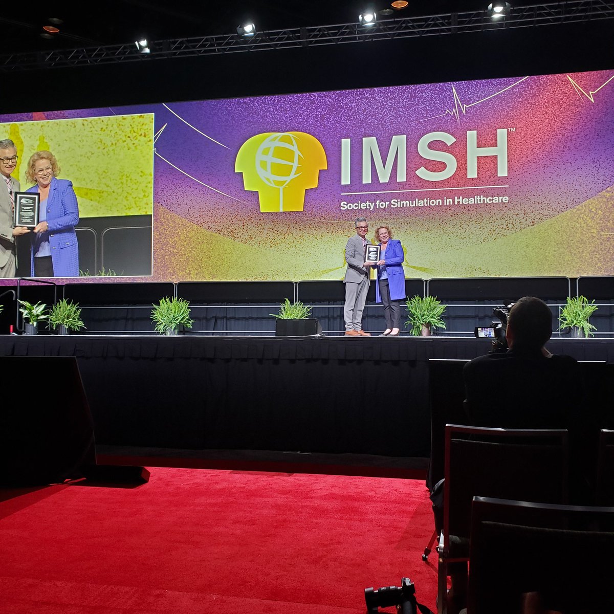 harborox (@harborrox) on Twitter photo SSH Presidential Citations for Julie Maxworthy and Kathy Adams 🌟🌟🥇#IMSH2023
<a href="/MedSimulation/">Center for Medical Simulation</a> SSH Presidential Citations for Julie Maxworthy and Kathy Adams 🌟🌟🥇#IMSH2023
<a href="/MedSimulation/">Center for Medical Simulation</a>