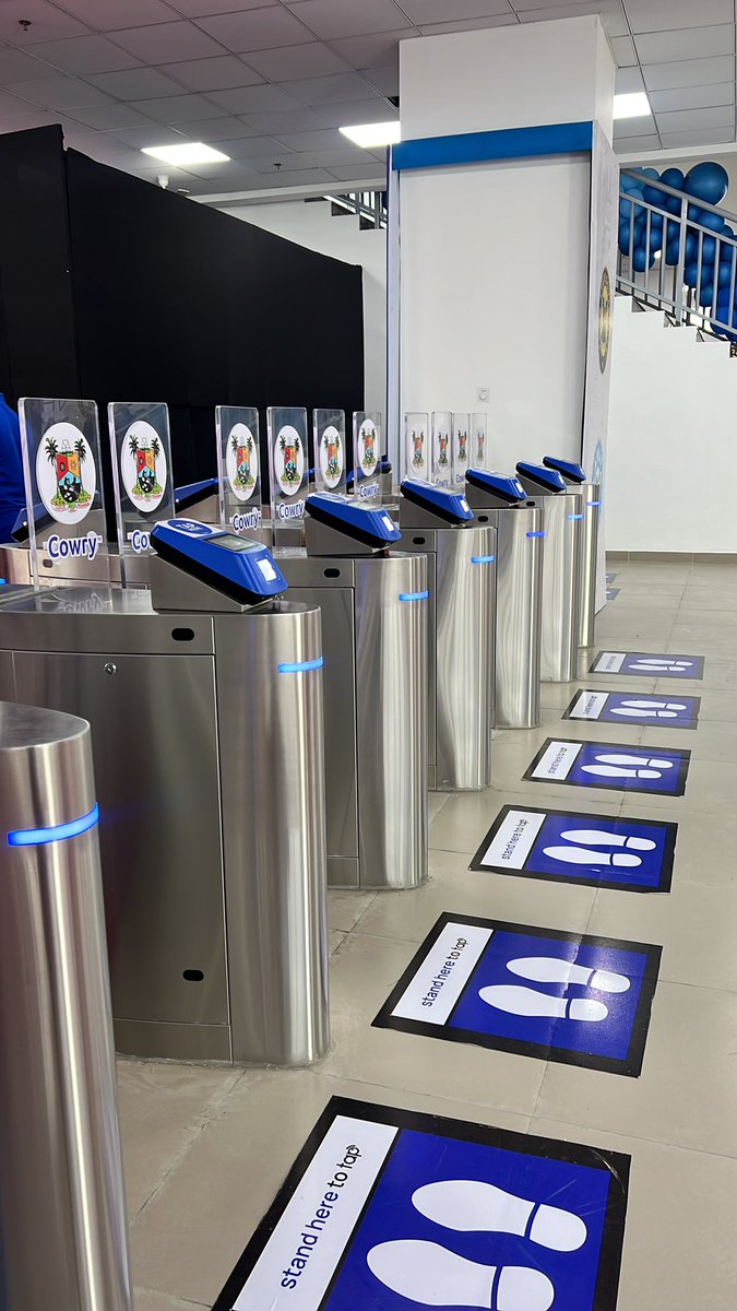 touchandpayme's tweet photo. 1/ We’re happy to announce that for the first time, 200,000  passengers in Africa’s largest city, Lagos can seamlessly enter and exit stations through our automated fare collection technology on our state-of-the-art turnstiles.

#touchandpayme #bluelinerail https://t.co/0FG6AFH9Wt
