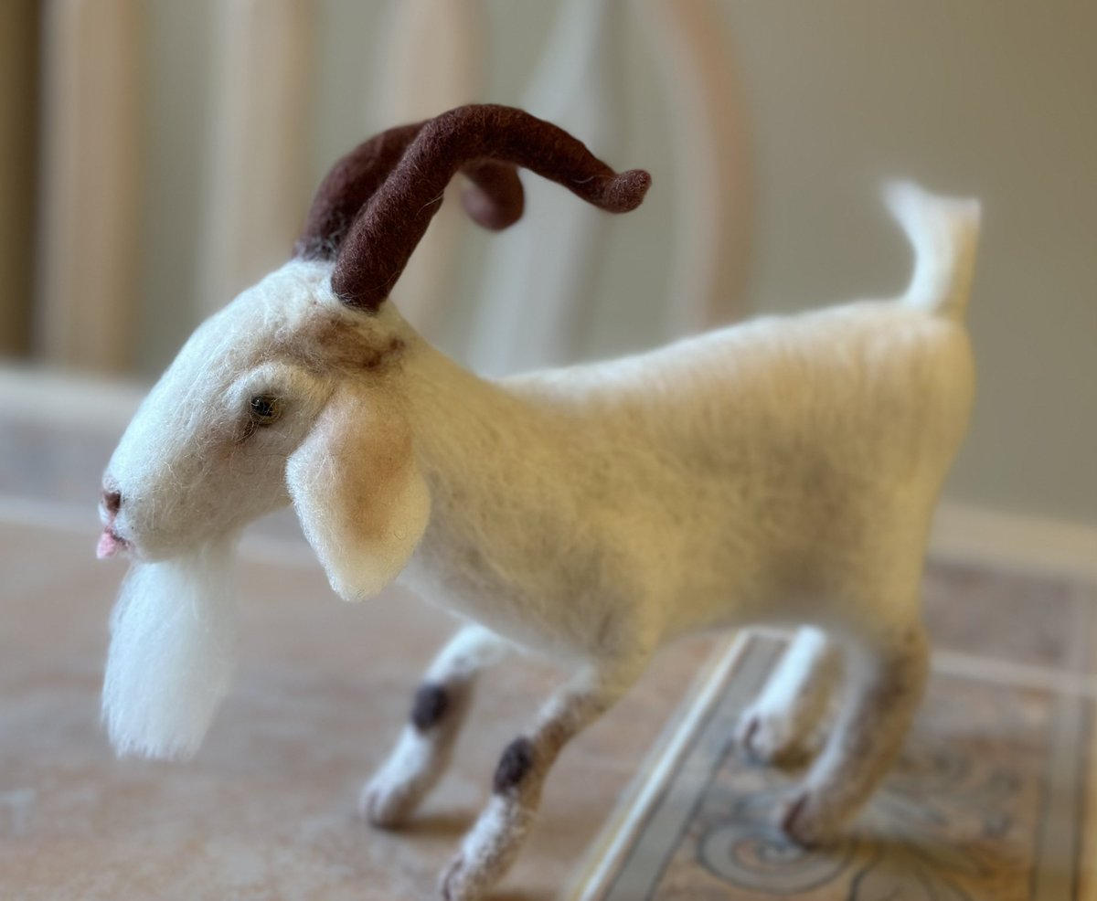 nitadolliverart's tweet image. #sillygoat #needlefelting #nitaart
