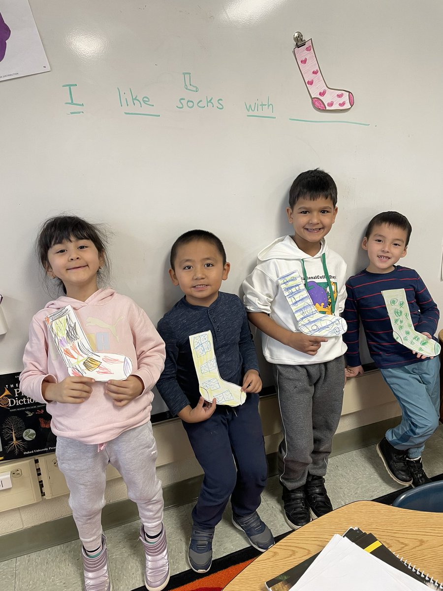 MrsMiller_ESL's tweet photo. These @LECCTigerCubs have been learning about clothes in English Club and today we read a story about socks and even designed our own! https://t.co/0OM7B2kxJq