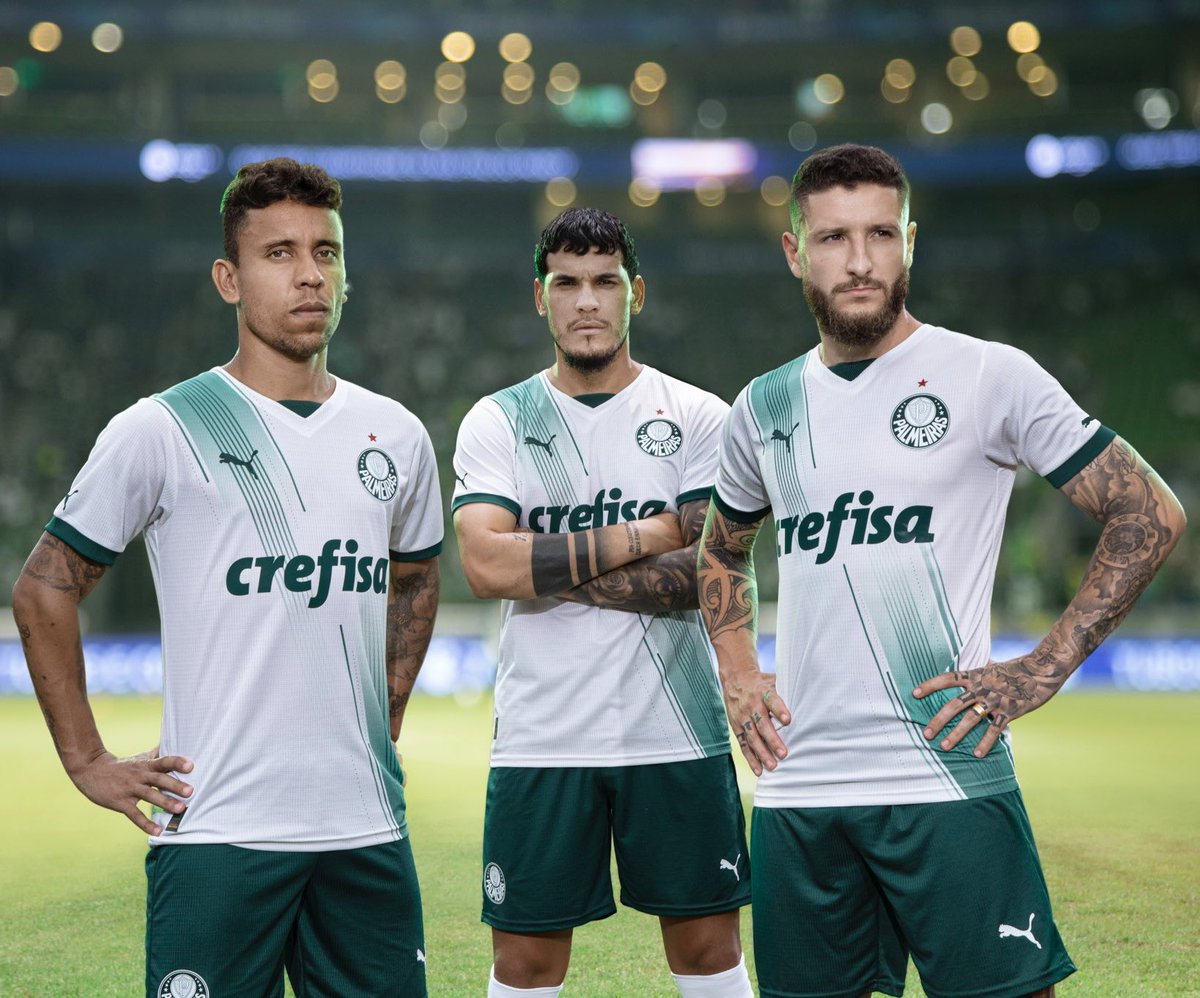 As novas camisas I e II do Palmeiras da Puma para a temporada 2023.

#UmaAcademiaInspiraAOutra