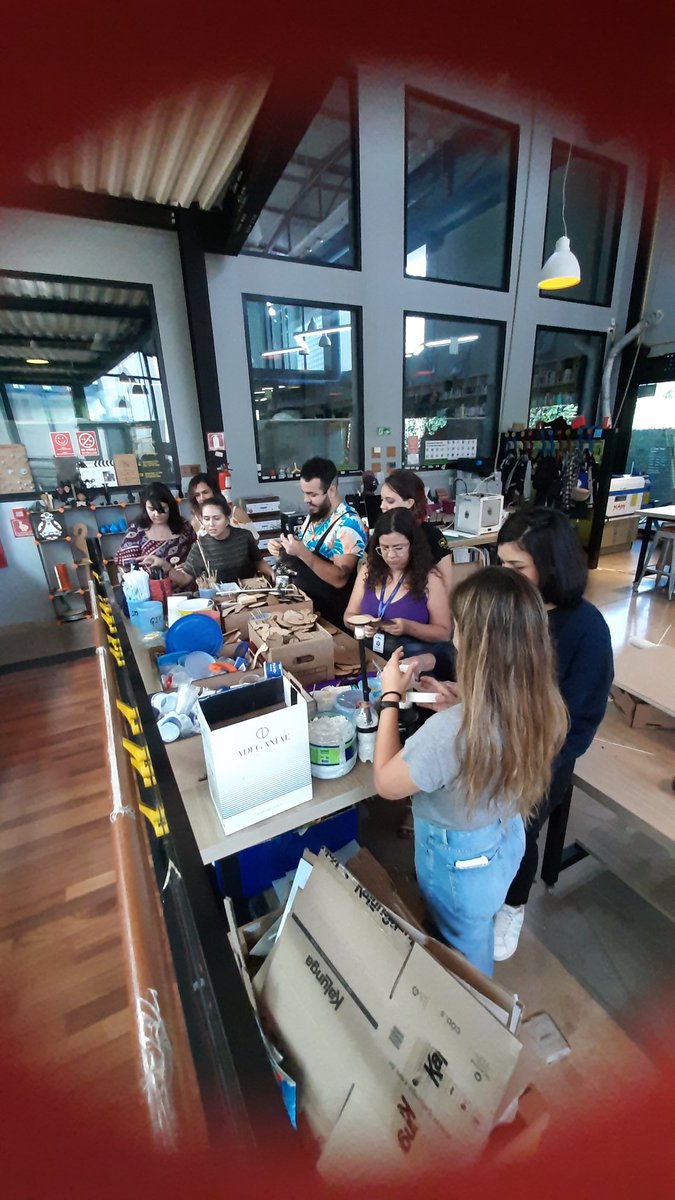 Soralina's tweet image. Let&apos;s solve some challenges to DEEPEN our understanding of moving objects down a ramp?
#InService #ONESchool #letsroll #tinkering #playingwithramps