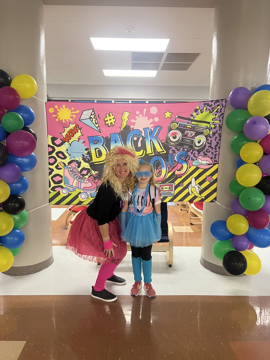 <a href="/LamarLionsRoar/">Lamar Lions</a> #lamarleads #80RockinDaysAtSAISD