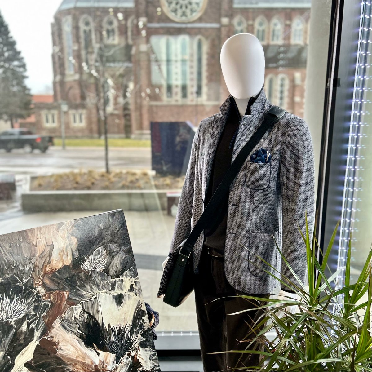 davidewhite's tweet photo. “A man should look as if he had bought his clothes with intelligence, put them on with care, and then forgotten all about them.”-  Hardy Amies. That is exactly what our knit grey and navy Bugatchi jacket can do, a lightweight and comfortable material to elevate your wardrobe. https://t.co/dOzwZQYR8q