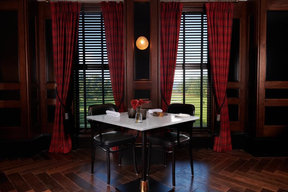 Unlock unrivalled Romance at Cameron Lodges this Winter 💙

Surrounded by 400 acres of beautiful Scottish countryside, Cameron Lodges is the perfect destination for food lovers and drink connoisseurs alike.

Discover more and book today: bit.ly/3HJ0nrr