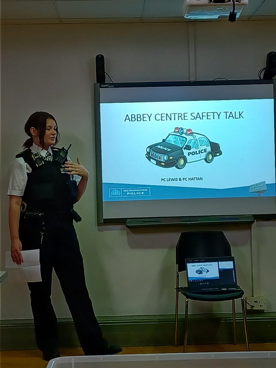 Victoria Business Police & St James South tweet media