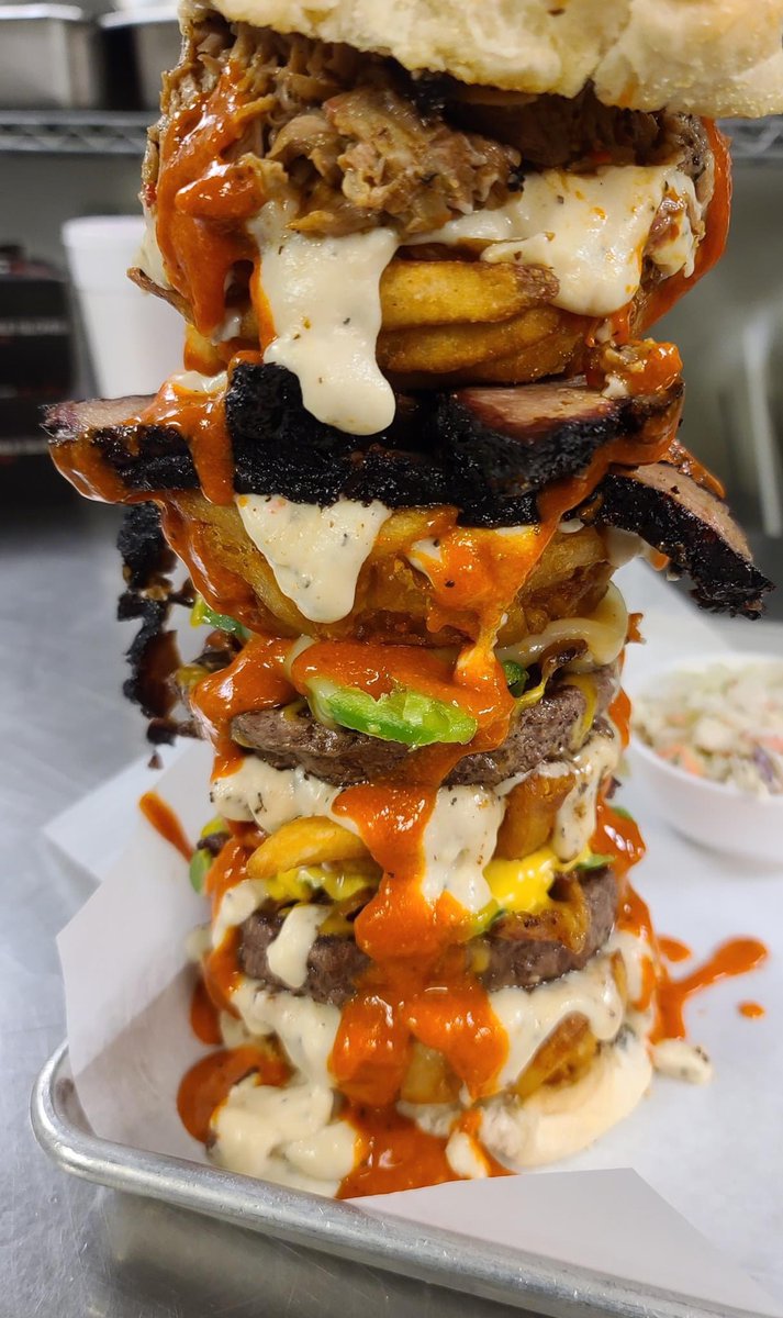 Lansing Facts 🫒 on Twitter "mummy don't know daddy's getting hot at