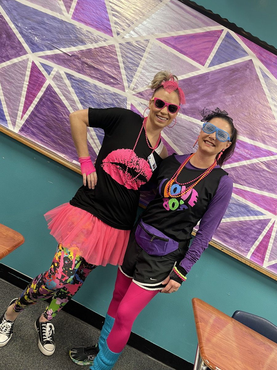 #80RockinDaysAtSAISD  Rockin the 80s at Glenn Middle School in San Angelo!!!!