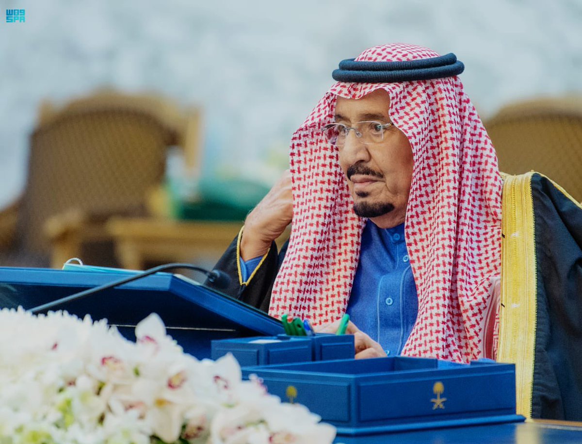 gorgeous4ew's tweet photo. الملك سلمان حفظه الله اليوم 🇸🇦❤️ https://t.co/GFqllvoqbn