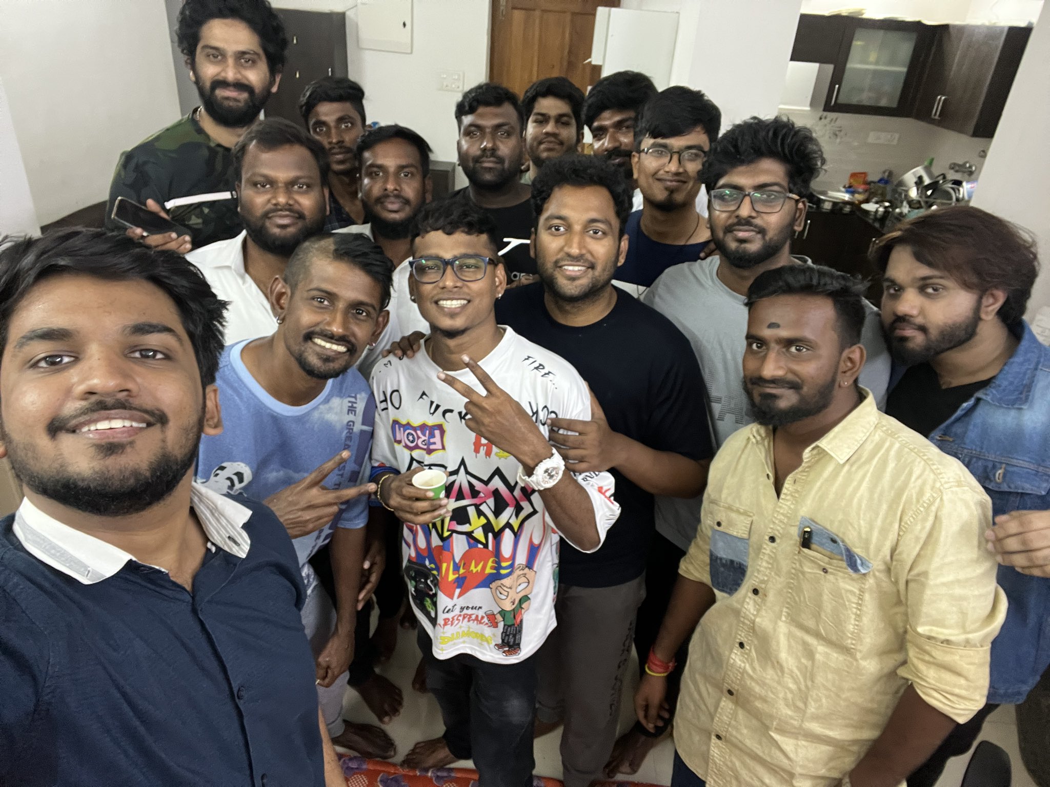 ADK (@AaryanDineshK) / Twitter