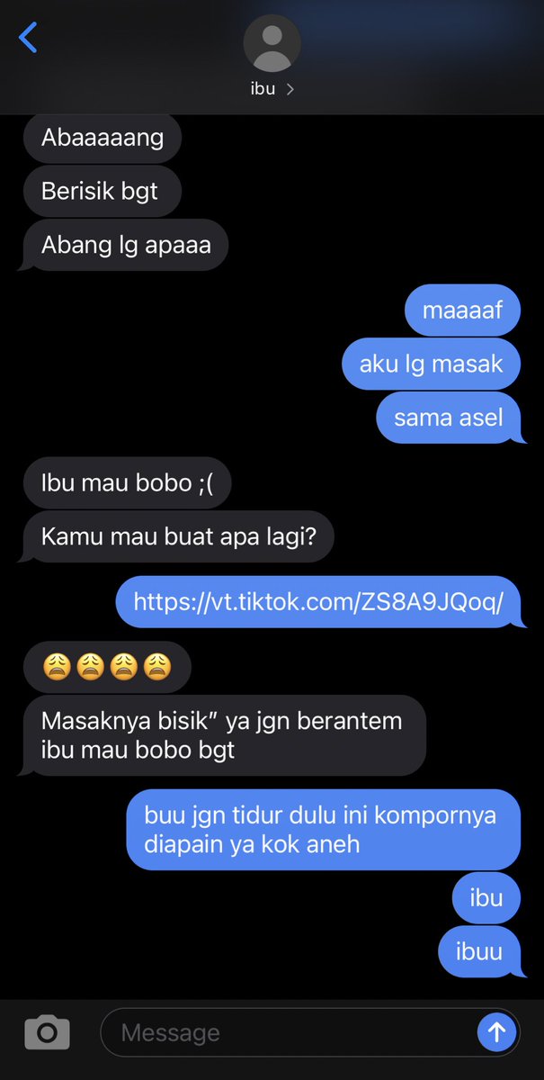 damevivienne's tweet photo. 1001 ide abang &amp; asel tengah malem https://t.co/QmCzIJHIkF