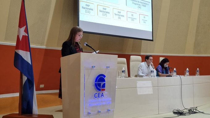 universidad_uci's tweet photo. En la jornada de este lunes nuestra Universidad desarrolló su Balance de Ciencia, Innovación Tecnológica y Posgrado, donde mostró sus principales resultados en el año 2022. 
👉 https://t.co/RcyxhlaI2e
#SomosUCI CubaMES @citmacuba @PresidenciaCuba @raydelmp @LilyRuiz70 @cuba_cea@ https://t.co/XtLm10csL2
