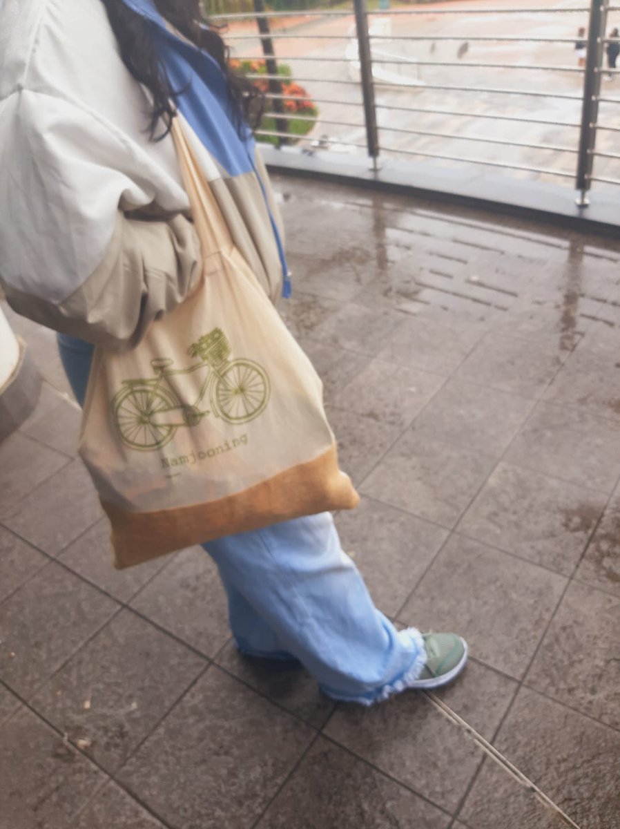 SalurieP's tweet image. Namjooning...my favourite💙🤎 
#SArmy #SASD #SArmyselcaday 
@BTS_twt @BTSPROJECTRSA