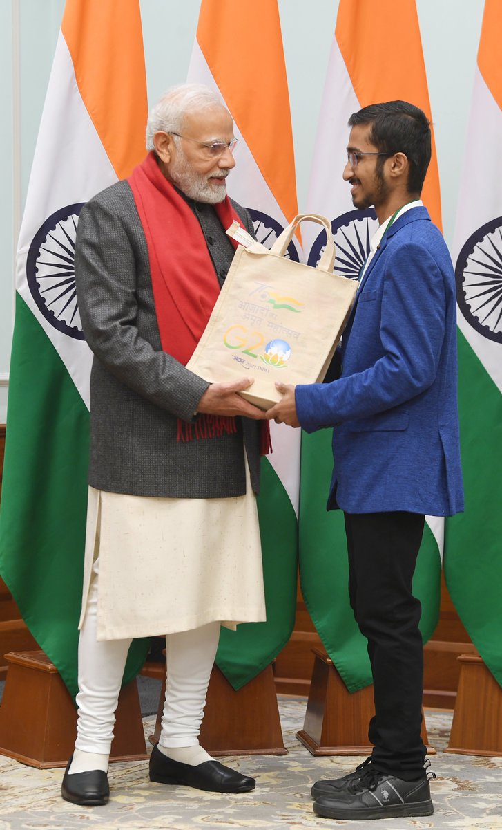 My young friend Sambhab Mishra is a very creative youngster. He has numerous articles to his credit and is also the recipient of prestigious fellowships. I congratulate him on being conferred the Pradhan Mantri Rashtriya Bal Puraskar.