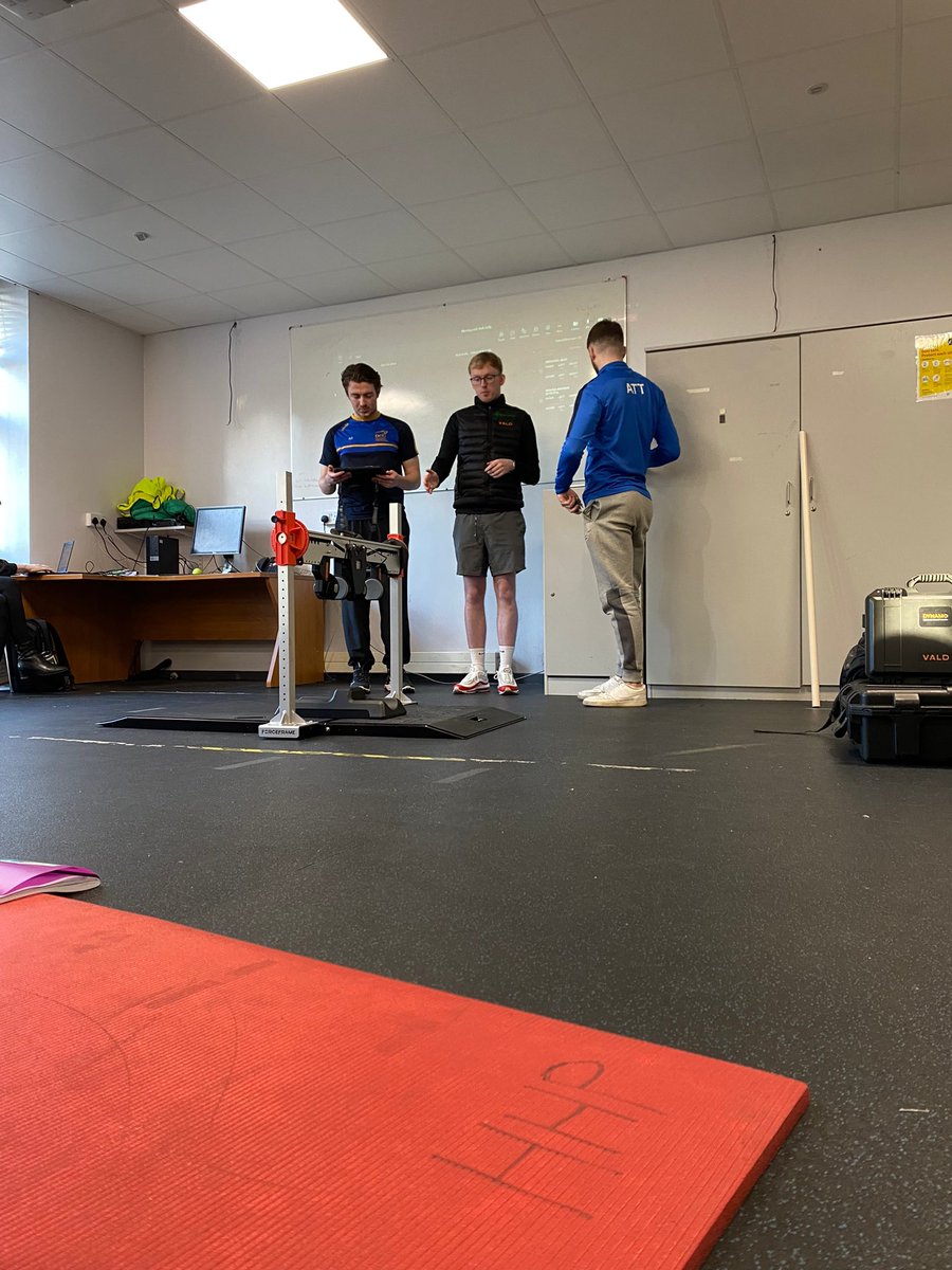 NiallDuffyAT's tweet photo. A bit of a change up in the running order last week!! 

 It was great to head back to @DCU to talk all things objective measurement and Musculoskeletal technology with the Final Year Athletic Therapy and Training students.  1/3 https://t.co/MelUvF4ozw