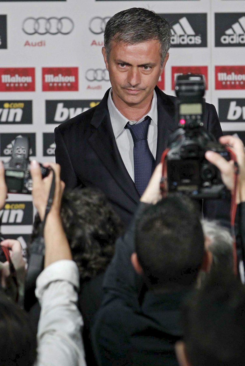 LaLigaEN's tweet image. 𝗛𝗮𝗽𝗽𝘆 𝟲𝟬𝘁𝗵 𝗯𝗶𝗿𝘁𝗵𝗱𝗮𝘆 to this former Real Madrid boss!

#LaLigaSantander