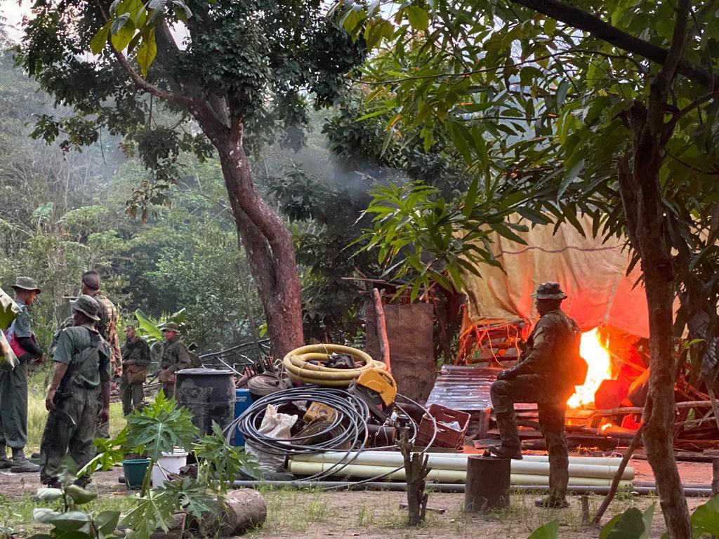 GJ. Domingo Hernández Lárez tweet media