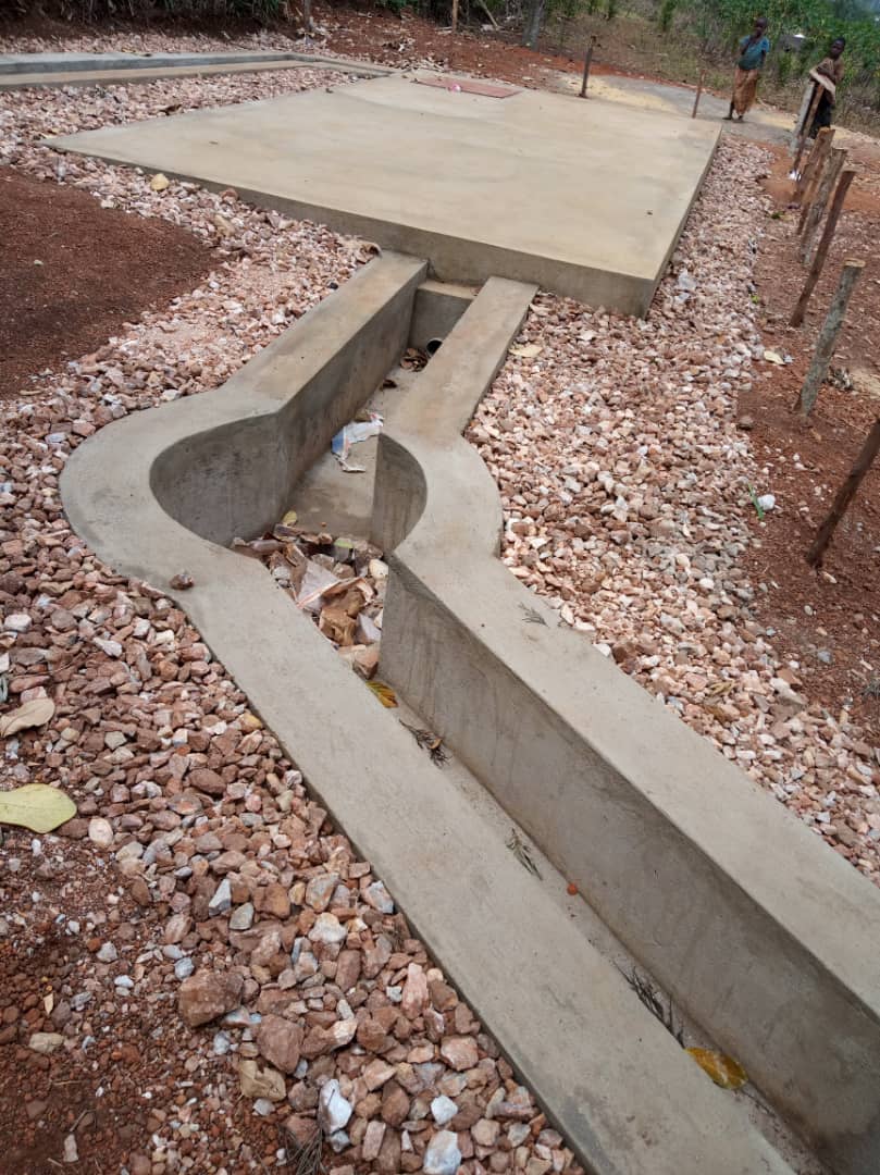 IngoMagazine's tweet image. Ces #SCEP vont servir à l&apos;irrigation collinaire même pendant la saison sèche ou en cas de déficit hydrique, dans l&apos;optique d&apos;augmenter la production agricole et par conséquent faire face à la famine et à la pauvreté.
#Burundi
#ingomag