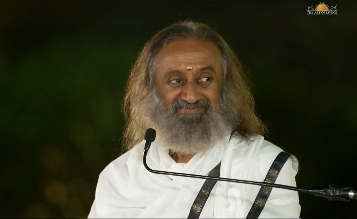 ArtofLivingTN's tweet photo. #Life is not all #fatalistic. It is a combination of #freewill and #destiny. Don't doubt your own #capabilities -  #Gurudev @SriSri in #Satsang today @BangaloreAshram.
Watch Live at - https://t.co/xefuRzlDuN
#Wisdom #Satsang #Guru #Knowledge #Artofliving https://t.co/jQ2SbCgXZk