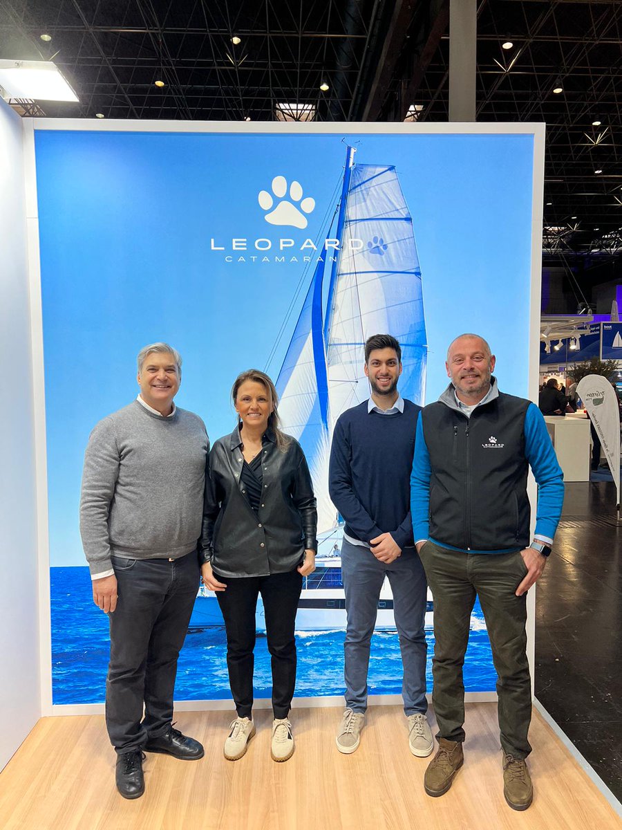 Boot Düsseldorf’da Solo Deniz ekibi olarak yerimizi aldık!

We took our place in Boot Düsseldorf as the Solo Deniz team!

#solodeniz #bootdüsseldorf #austinparkeryachts #leopardcatamaran #advancedyachts #spxrib #motoryat #yat #tekne #motoryacht #yacht #boat #sailing #katamaran