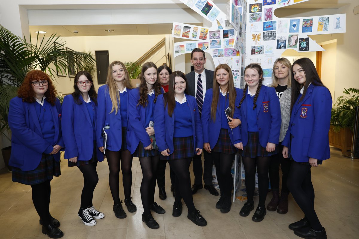 BritEmbDublin's tweet photo. Thanks to all the schools who joined us yesterday for our #ClimatePostcards launch event ✍️🏽

It was a pleasure to host @cranacollege, @ColaisteanEac, @_stgens and especially @StLouisDundalk who's art teacher @fergalkilk was a driving force behind the project 🇮🇪🇬🇧 https://t.co/iNZKTq96bU