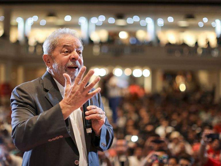 wellingtonsaloa's tweet photo. O presidente Lula disse que o BNDES vai voltar a financiar obras em outros países, no caso a Argentina. Será que Lula não aprendeu que esse foi “um dos motivos” que levaram a derrocada do PT e que a população brasileira não está pronta para deixar de ser colônia... https://t.co/xLEZ18kIso